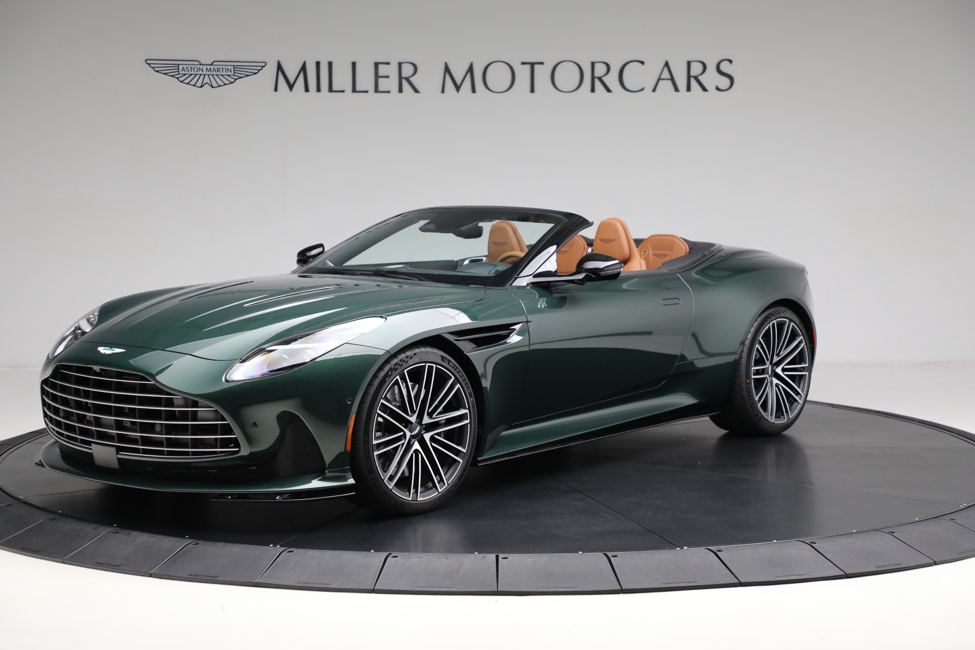 New 2024 Aston Martin DB12 Volante for sale $344,700 at Bugatti of Greenwich in Greenwich CT 06830 1