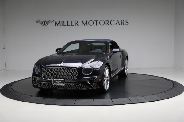 Used 2022 Bentley Continental GTC V8 for sale Sold at Bugatti of Greenwich in Greenwich CT 06830 15