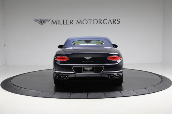 Used 2022 Bentley Continental GTC V8 for sale Sold at Bugatti of Greenwich in Greenwich CT 06830 20