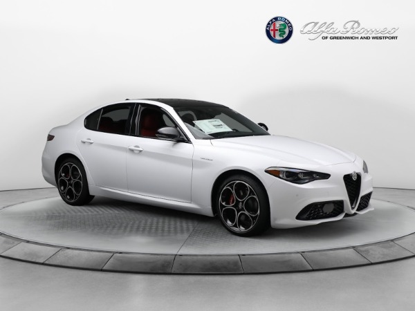 New 2024 Alfa Romeo Giulia Veloce for sale $56,710 at Bugatti of Greenwich in Greenwich CT 06830 22