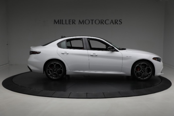 New 2024 Alfa Romeo Giulia Veloce for sale Sold at Bugatti of Greenwich in Greenwich CT 06830 21