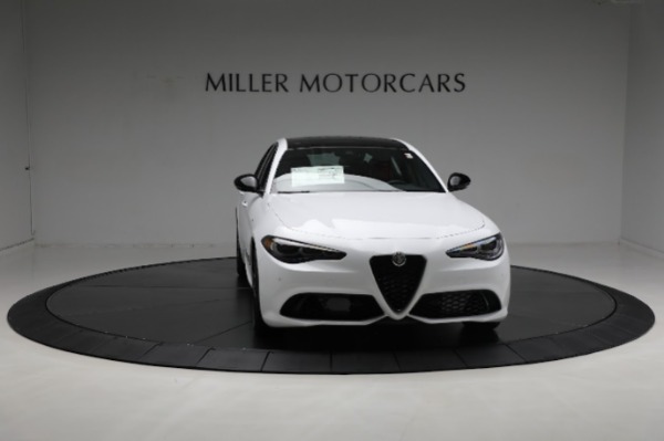 New 2024 Alfa Romeo Giulia Veloce for sale $56,710 at Bugatti of Greenwich in Greenwich CT 06830 27