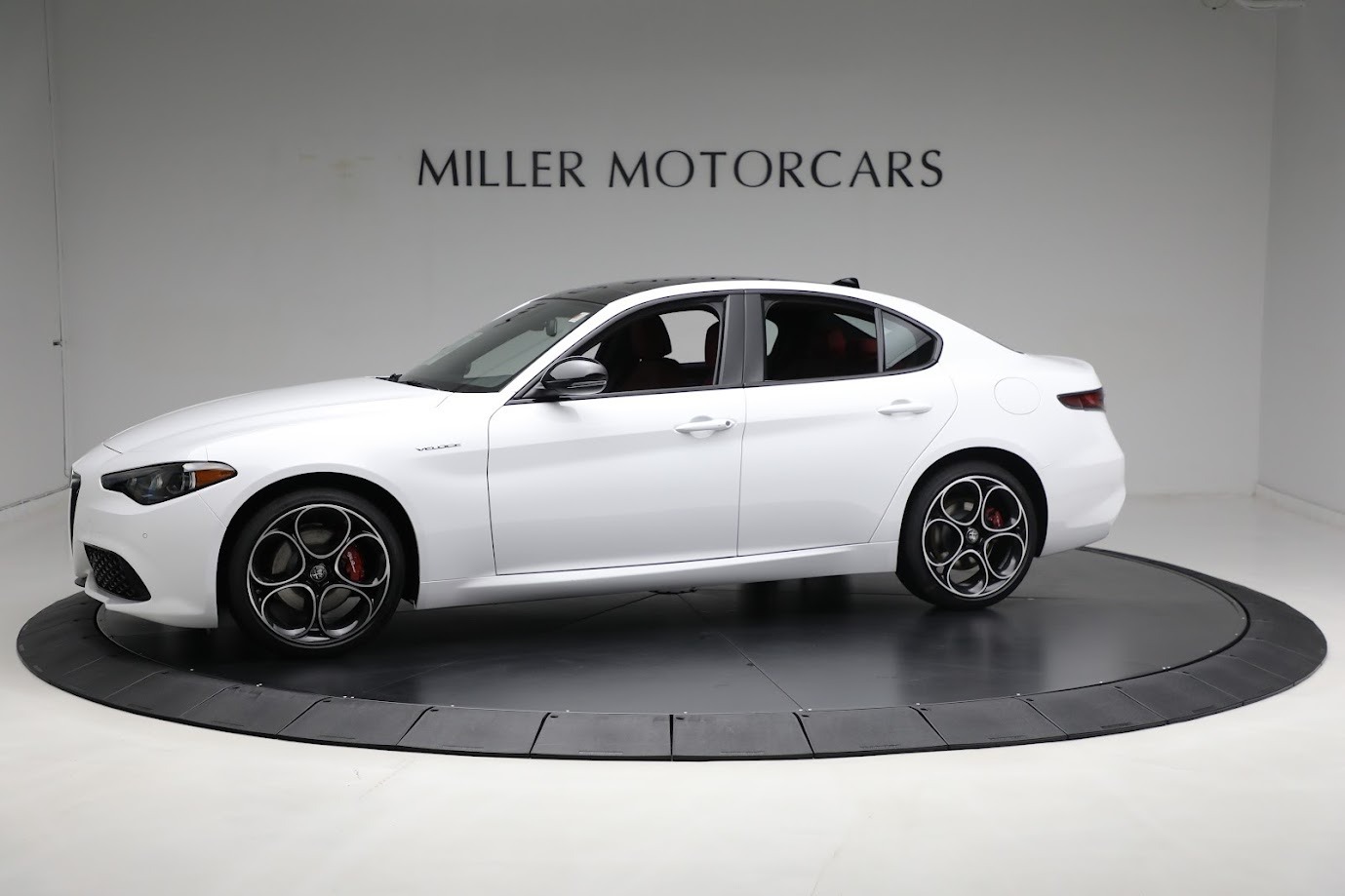 New 2024 Alfa Romeo Giulia Veloce for sale Sold at Bugatti of Greenwich in Greenwich CT 06830 1