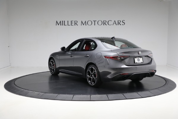 New 2024 Alfa Romeo Giulia Veloce for sale Sold at Bugatti of Greenwich in Greenwich CT 06830 10