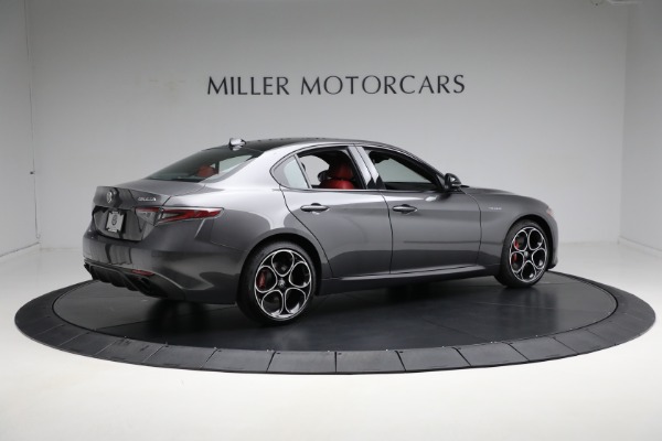 New 2024 Alfa Romeo Giulia Veloce for sale Sold at Bugatti of Greenwich in Greenwich CT 06830 15