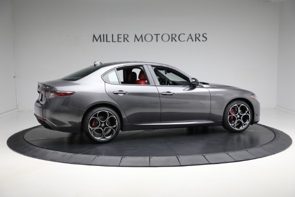 New 2024 Alfa Romeo Giulia Veloce for sale Sold at Bugatti of Greenwich in Greenwich CT 06830 16