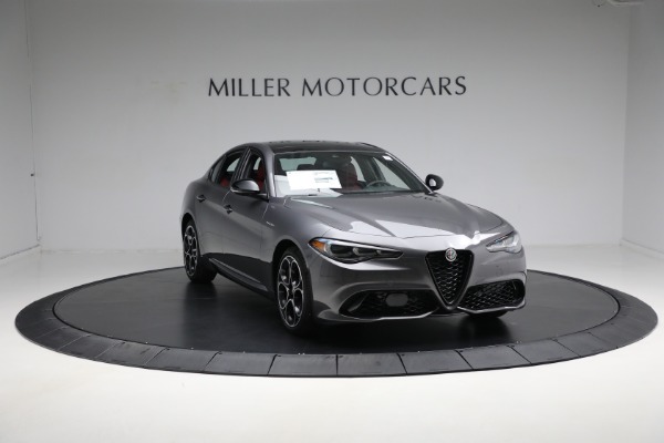 New 2024 Alfa Romeo Giulia Veloce for sale Sold at Bugatti of Greenwich in Greenwich CT 06830 22