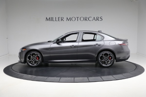 New 2024 Alfa Romeo Giulia Veloce for sale Sold at Bugatti of Greenwich in Greenwich CT 06830 7