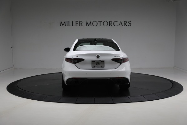 New 2024 Alfa Romeo Giulia Veloce for sale Sold at Bugatti of Greenwich in Greenwich CT 06830 12
