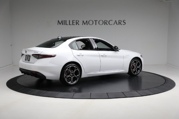 New 2024 Alfa Romeo Giulia Veloce for sale Sold at Bugatti of Greenwich in Greenwich CT 06830 15
