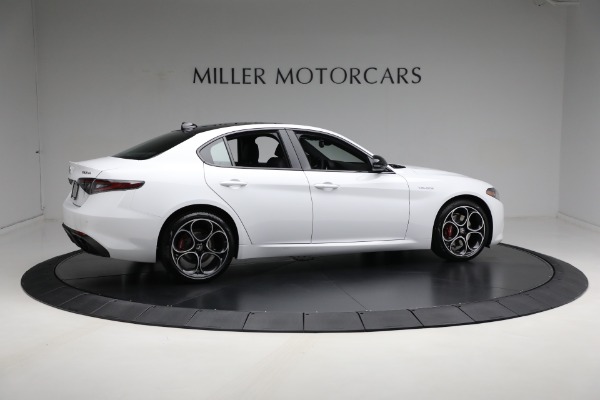New 2024 Alfa Romeo Giulia Veloce for sale Sold at Bugatti of Greenwich in Greenwich CT 06830 16