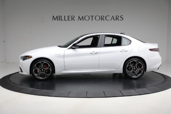 New 2024 Alfa Romeo Giulia Veloce for sale Sold at Bugatti of Greenwich in Greenwich CT 06830 6