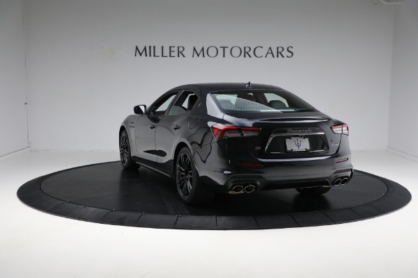 New 2024 Maserati Ghibli Modena Ultima Q4 for sale Sold at Bugatti of Greenwich in Greenwich CT 06830 10