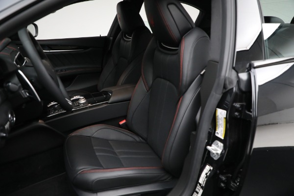 New 2024 Maserati Ghibli Modena Ultima Q4 for sale Sold at Bugatti of Greenwich in Greenwich CT 06830 25