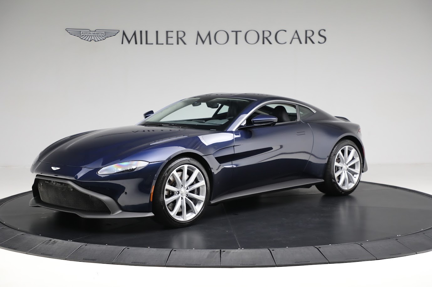 Used 2020 Aston Martin Vantage for sale Sold at Bugatti of Greenwich in Greenwich CT 06830 1