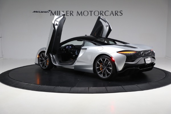 New 2023 McLaren Artura Vision for sale Sold at Bugatti of Greenwich in Greenwich CT 06830 15