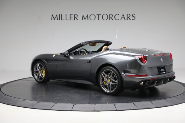 Used 2015 Ferrari California T for sale $142,900 at Bugatti of Greenwich in Greenwich CT 06830 4