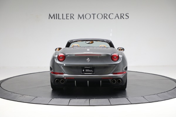 Used 2015 Ferrari California T for sale $142,900 at Bugatti of Greenwich in Greenwich CT 06830 6