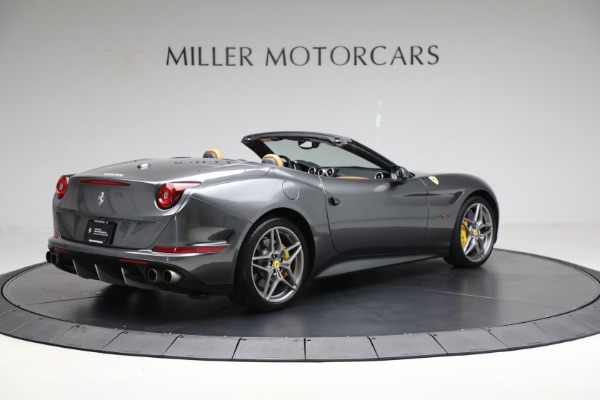 Used 2015 Ferrari California T for sale $142,900 at Bugatti of Greenwich in Greenwich CT 06830 7