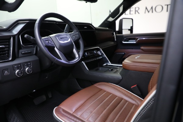Used 2024 GMC Sierra 2500HD Denali Ultimate for sale Sold at Bugatti of Greenwich in Greenwich CT 06830 11