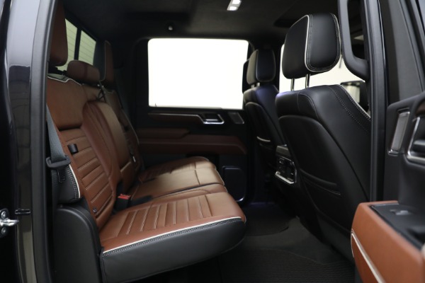 Used 2024 GMC Sierra 2500HD Denali Ultimate for sale Sold at Bugatti of Greenwich in Greenwich CT 06830 20