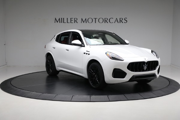 New 2024 Maserati Grecale Modena for sale Sold at Bugatti of Greenwich in Greenwich CT 06830 23