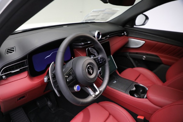New 2024 Maserati Grecale Modena for sale Sold at Bugatti of Greenwich in Greenwich CT 06830 25