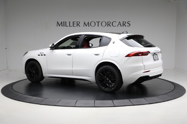 New 2024 Maserati Grecale Modena for sale Sold at Bugatti of Greenwich in Greenwich CT 06830 8