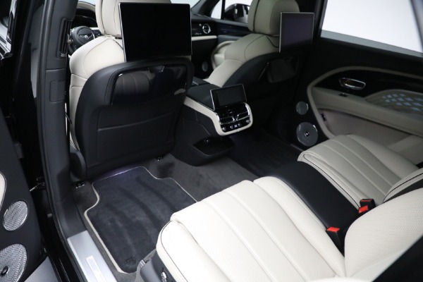 New 2024 Bentley Bentayga EWB Azure V8 for sale $317,660 at Bugatti of Greenwich in Greenwich CT 06830 26