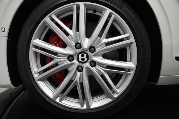 New 2024 Bentley Flying Spur V8 for sale Sold at Bugatti of Greenwich in Greenwich CT 06830 17