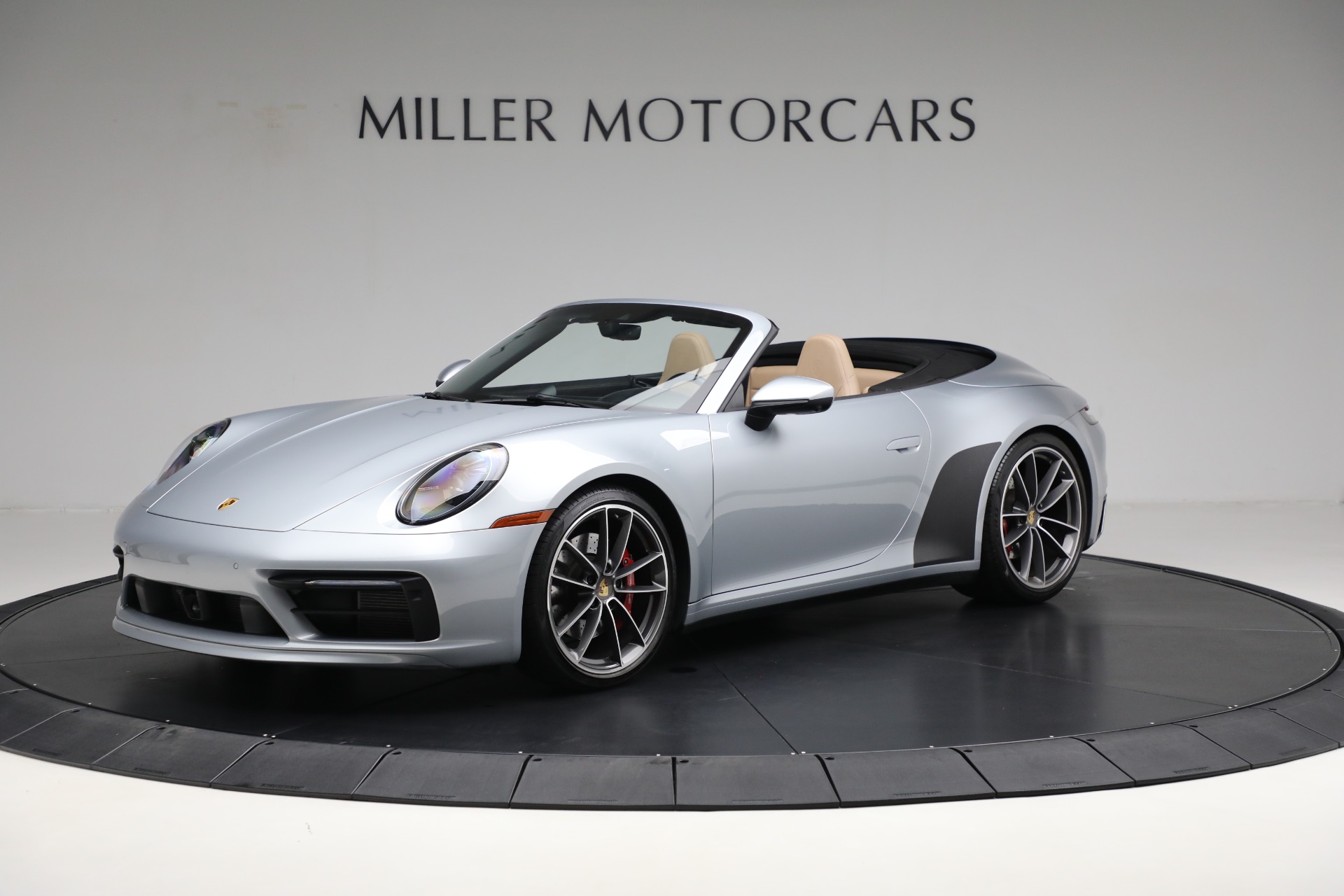 Used 2021 Porsche 911 Carrera S for sale Sold at Bugatti of Greenwich in Greenwich CT 06830 1