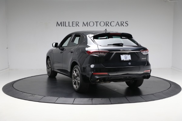 Used 2022 Maserati Levante Modena for sale Sold at Bugatti of Greenwich in Greenwich CT 06830 11