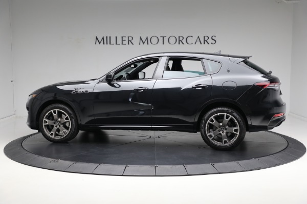 Used 2022 Maserati Levante Modena for sale $69,900 at Bugatti of Greenwich in Greenwich CT 06830 7