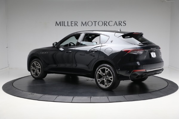 Used 2022 Maserati Levante Modena for sale $69,900 at Bugatti of Greenwich in Greenwich CT 06830 9