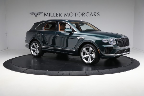 New 2024 Bentley Bentayga V8 for sale $252,225 at Bugatti of Greenwich in Greenwich CT 06830 10