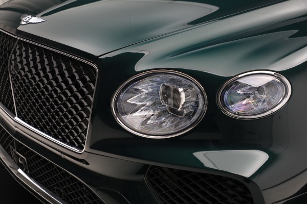 New 2024 Bentley Bentayga V8 for sale $252,225 at Bugatti of Greenwich in Greenwich CT 06830 14