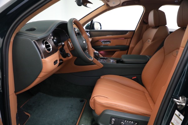 New 2024 Bentley Bentayga V8 for sale $252,225 at Bugatti of Greenwich in Greenwich CT 06830 17