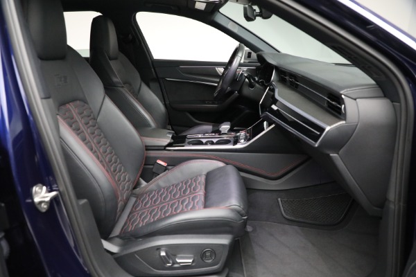 Used 2021 Audi RS 6 Avant 4.0T quattro Avant for sale Sold at Bugatti of Greenwich in Greenwich CT 06830 19