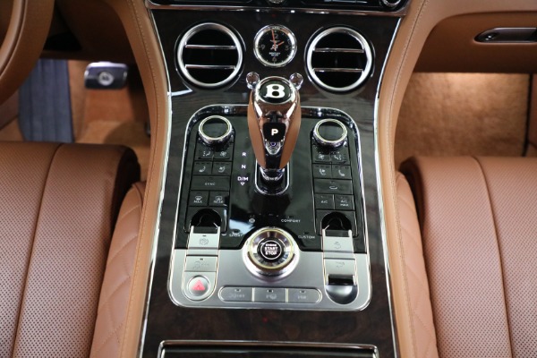 Used 2022 Bentley Continental GT V8 for sale Sold at Bugatti of Greenwich in Greenwich CT 06830 27