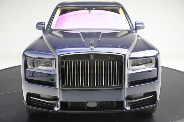 Used 2024 Rolls-Royce Black Badge Cullinan for sale $439,900 at Bugatti of Greenwich in Greenwich CT 06830 17