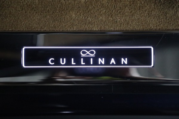 Used 2024 Rolls-Royce Black Badge Cullinan for sale $439,900 at Bugatti of Greenwich in Greenwich CT 06830 22