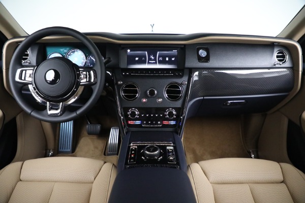 Used 2024 Rolls-Royce Black Badge Cullinan for sale $439,900 at Bugatti of Greenwich in Greenwich CT 06830 4