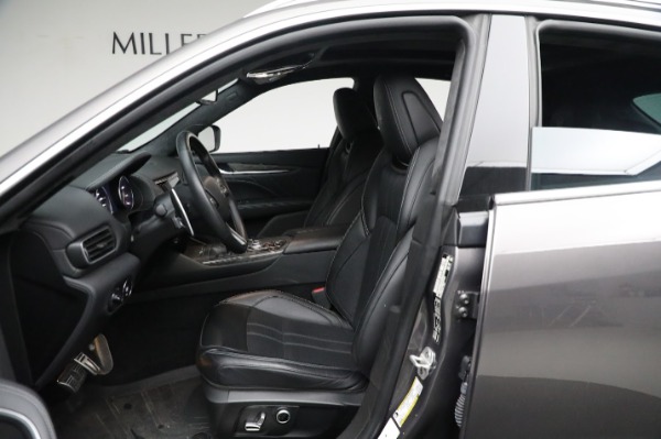 Used 2022 Maserati Levante GT for sale Sold at Bugatti of Greenwich in Greenwich CT 06830 25