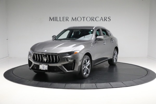 Used 2022 Maserati Levante GT for sale Sold at Bugatti of Greenwich in Greenwich CT 06830 3