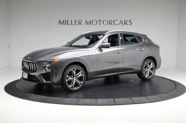 Used 2022 Maserati Levante GT for sale Sold at Bugatti of Greenwich in Greenwich CT 06830 4