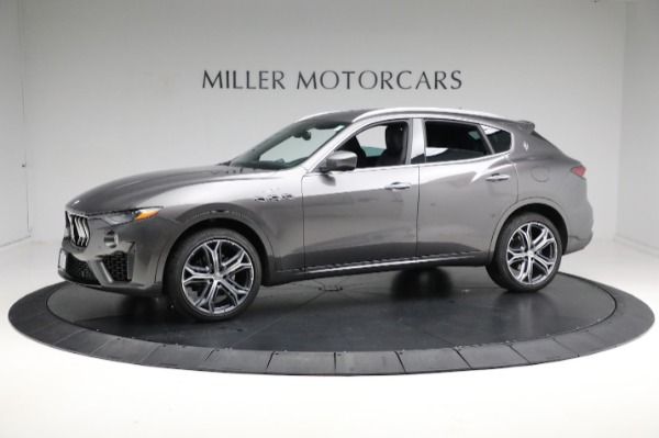 Used 2022 Maserati Levante GT for sale Sold at Bugatti of Greenwich in Greenwich CT 06830 5