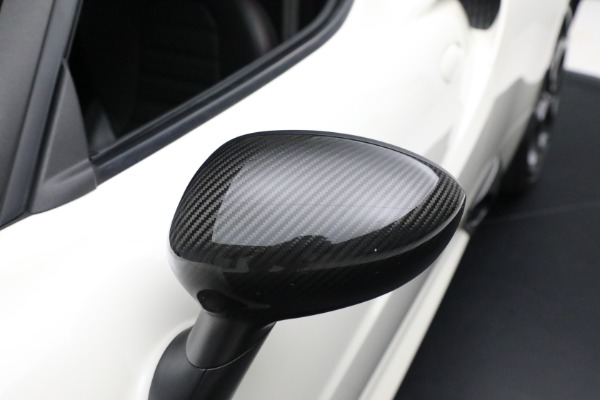 Used 2015 Alfa Romeo 4C for sale Sold at Bugatti of Greenwich in Greenwich CT 06830 14