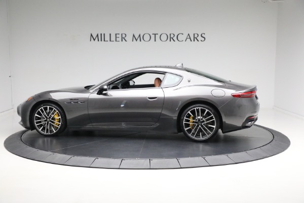 Used 2024 Maserati GranTurismo Modena for sale $104,900 at Bugatti of Greenwich in Greenwich CT 06830 4