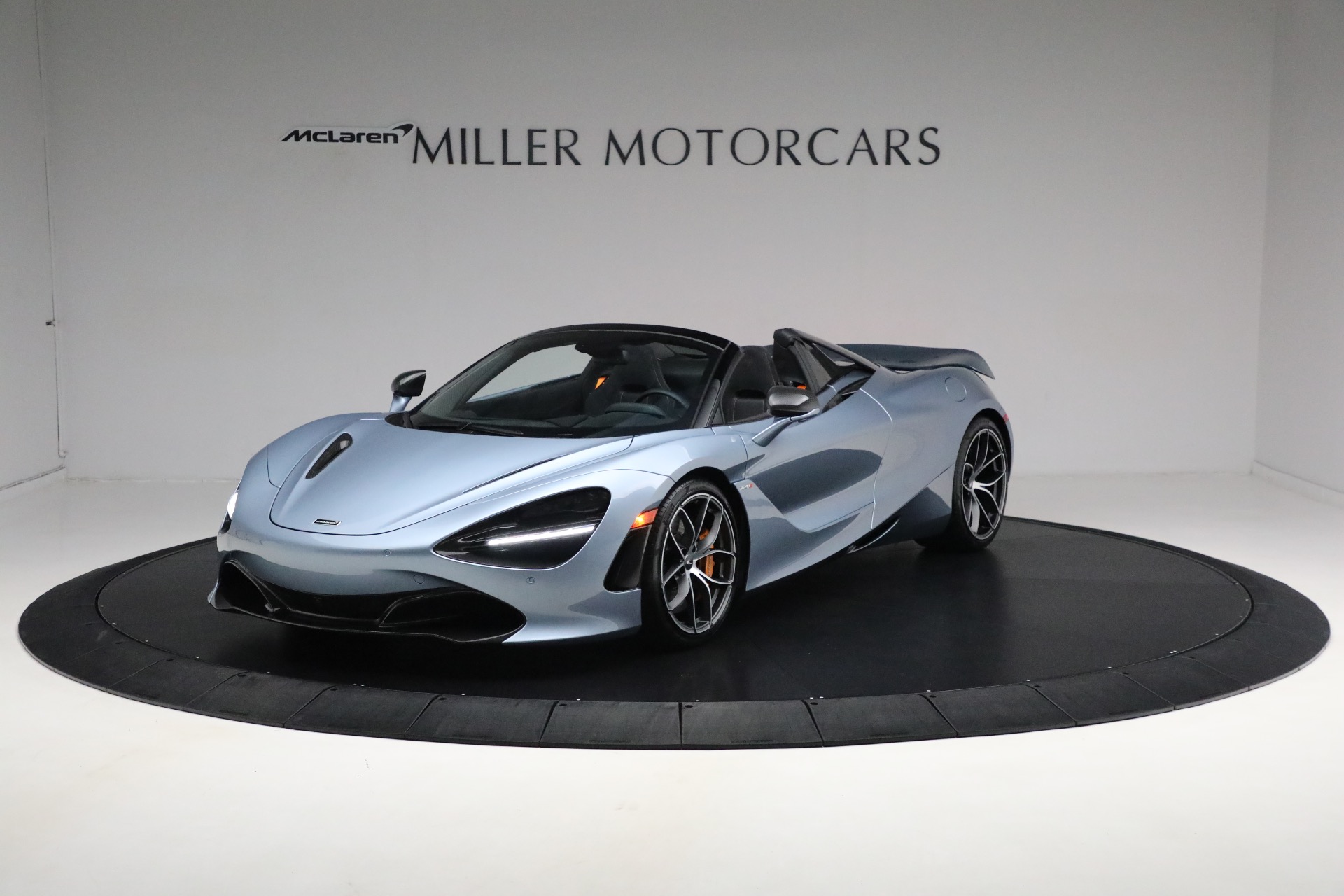 Used 2023 McLaren 720S Spider Performance for sale $344,900 at Bugatti of Greenwich in Greenwich CT 06830 1