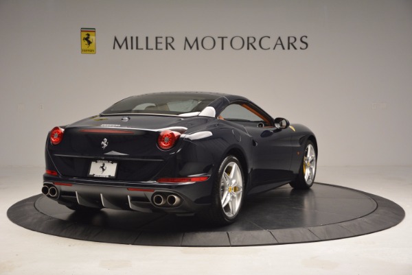 Used 2015 Ferrari California T for sale Sold at Bugatti of Greenwich in Greenwich CT 06830 19